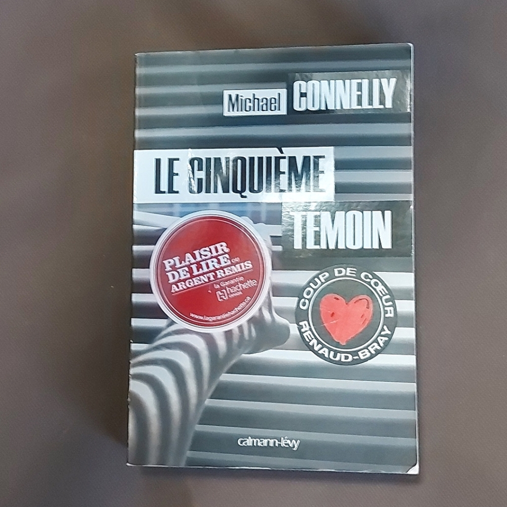 Le cinquième témoin (French book)